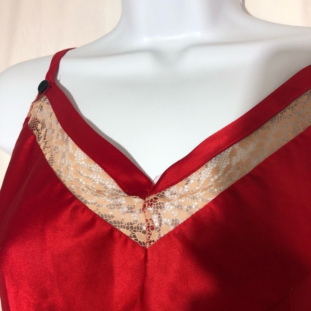 Cosmopolitan Red Nighty - Picture 3 of 8